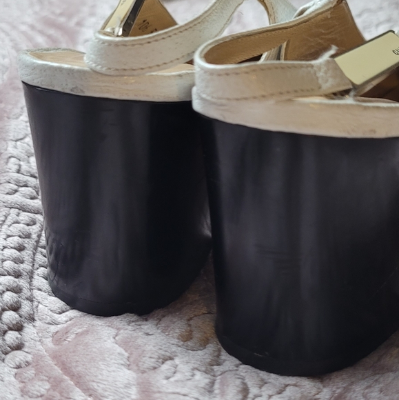 Vintage: House of GUCCI - Picture 7 of 10